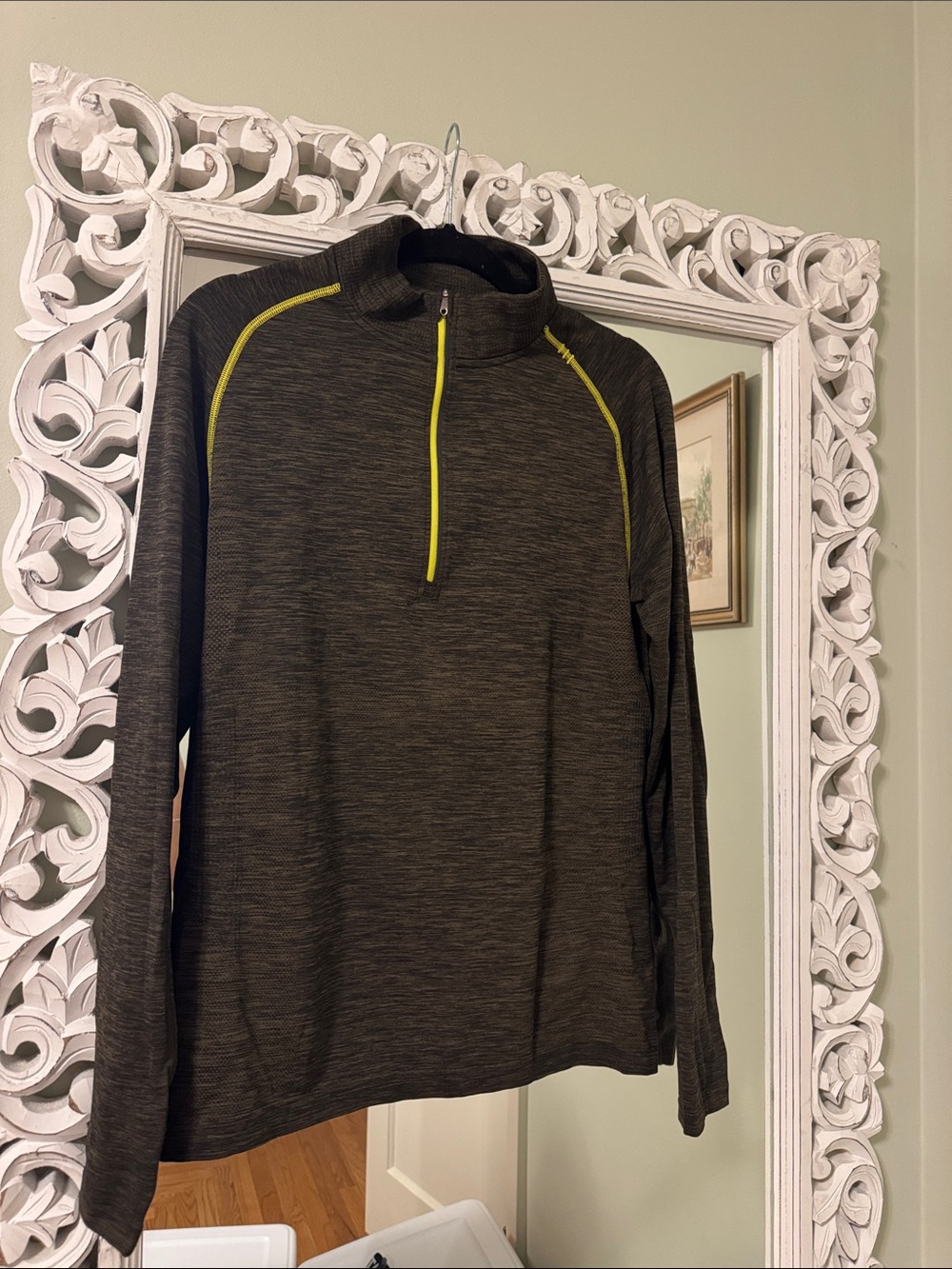 Lululemon green/neon quarter zip
